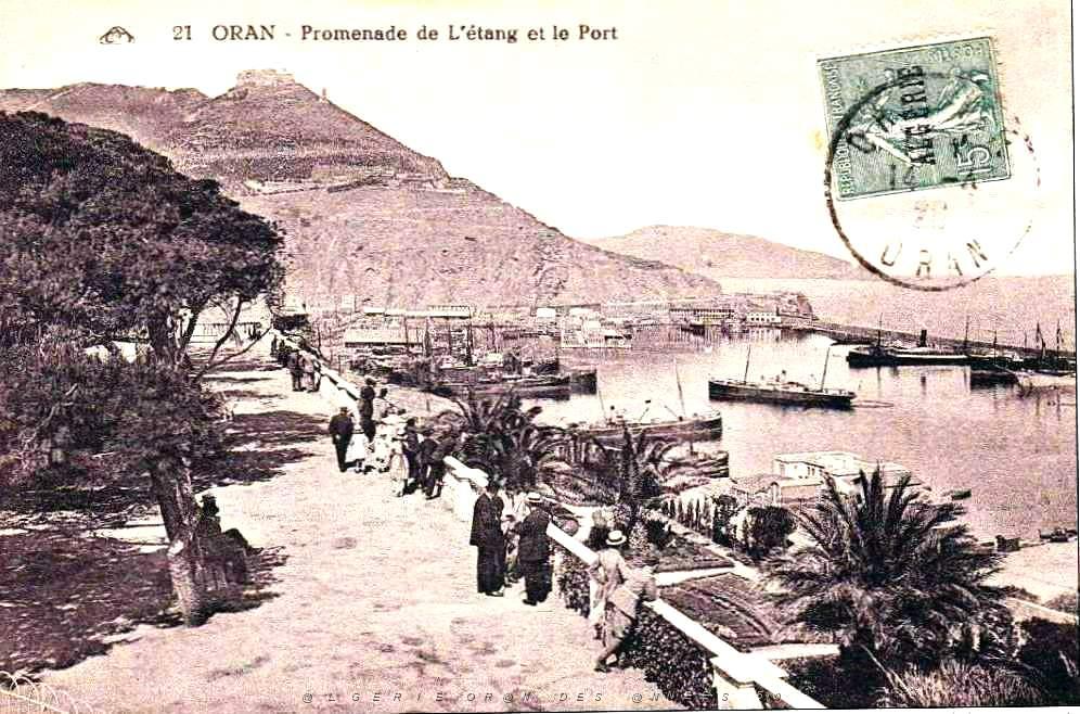 Oran - Promenade de Letang et le Port.jpg